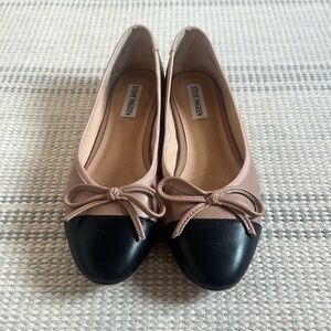 Steve Madden “Chanel” flats sz 9.5